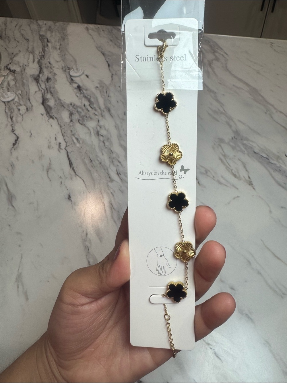 NEW Gold & black Clover
Stainless Steel Bracelet